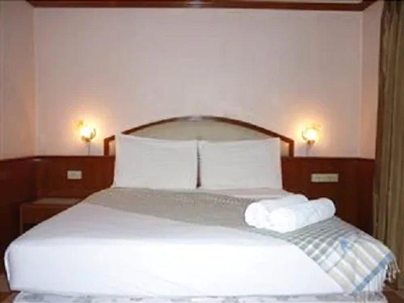 Dvc Hotel Pantai Chaweng Luaran gambar